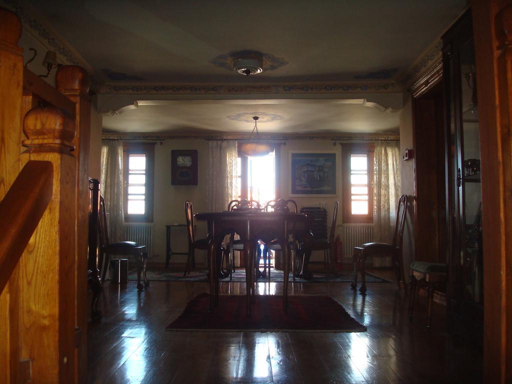 Oikia Alexandrou Traditional Inn Arnéa Kültér fotó
