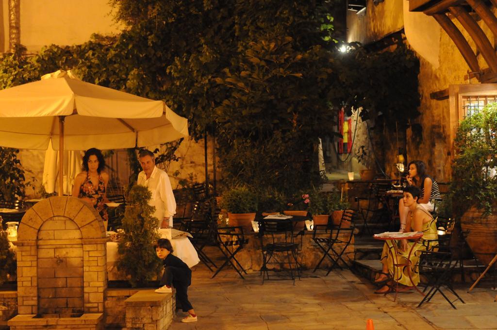 Oikia Alexandrou Traditional Inn Arnéa Kültér fotó