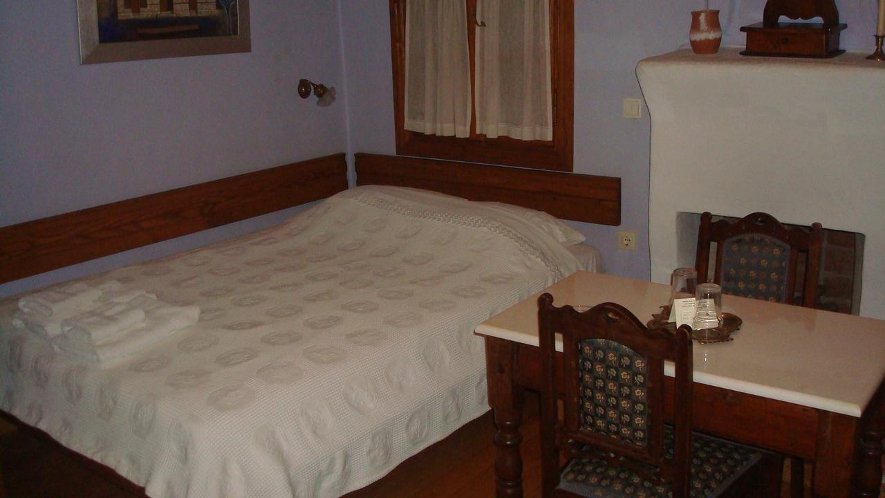 Oikia Alexandrou Traditional Inn Arnéa Kültér fotó