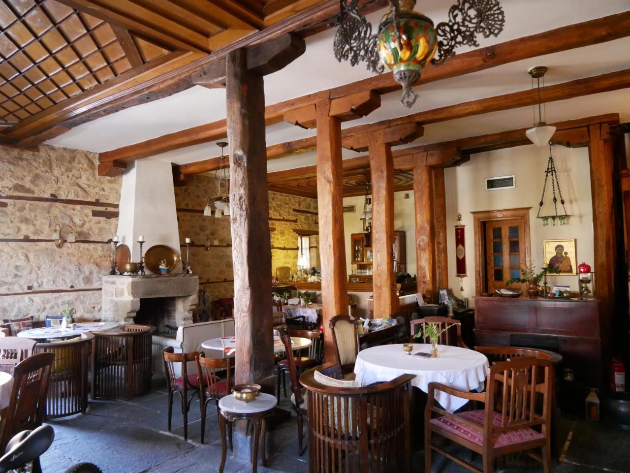 Oikia Alexandrou Traditional Inn Arnéa Kültér fotó