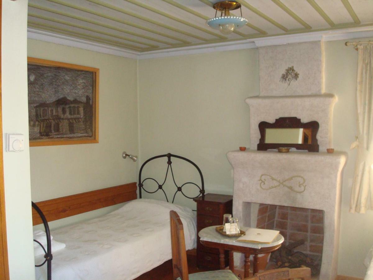 Oikia Alexandrou Traditional Inn Arnéa Kültér fotó